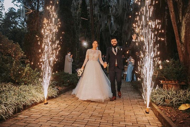 Entrada de novios con juegos artificiales | Wink Eventos